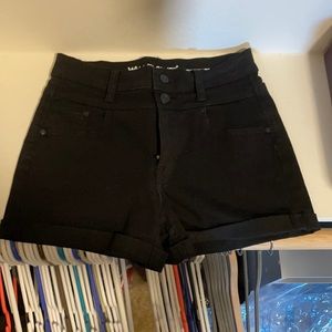 Wallflower high waisted shorts (new never worn)